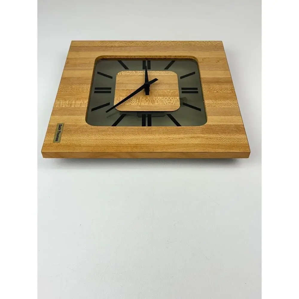 Vintage Seth Thomas Pace Setter Wall Clock Model 2396 USA  Rare & Working